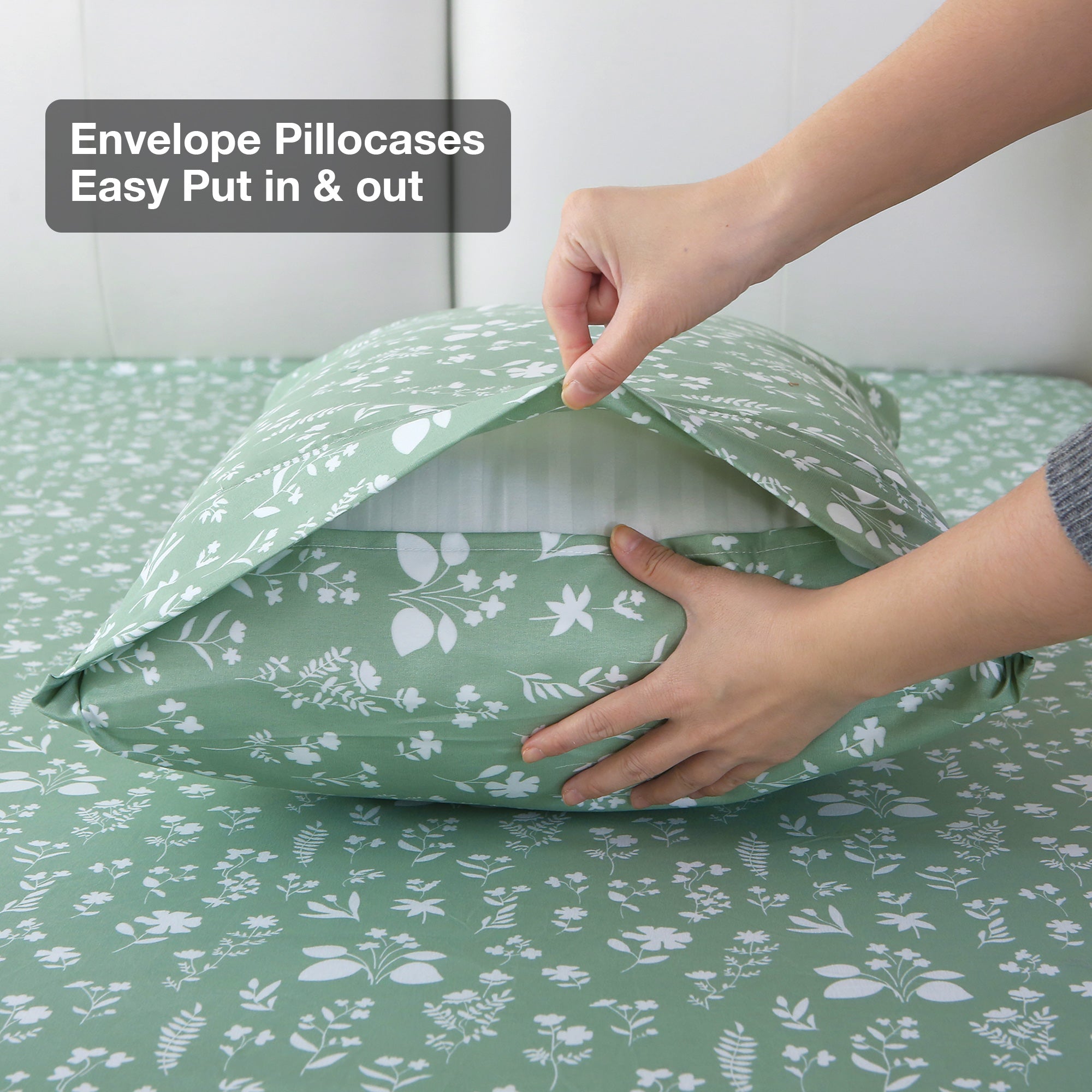 4 Piece Vintage Sage Green Flower Patterned Bed Sheets Set