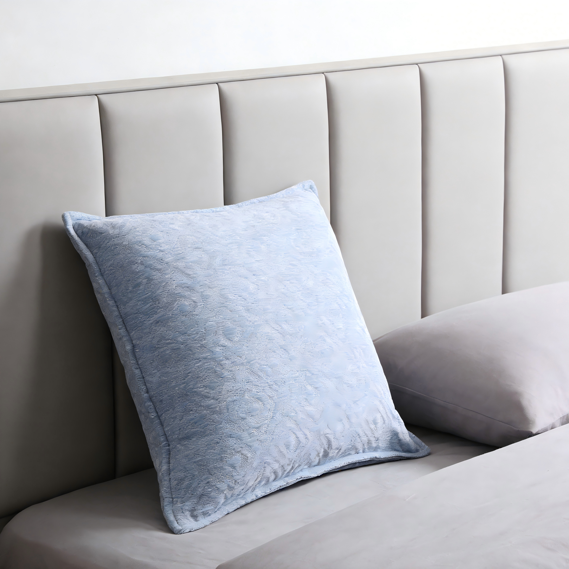 Natural Comfort Series Jacquard Chenille Pillow