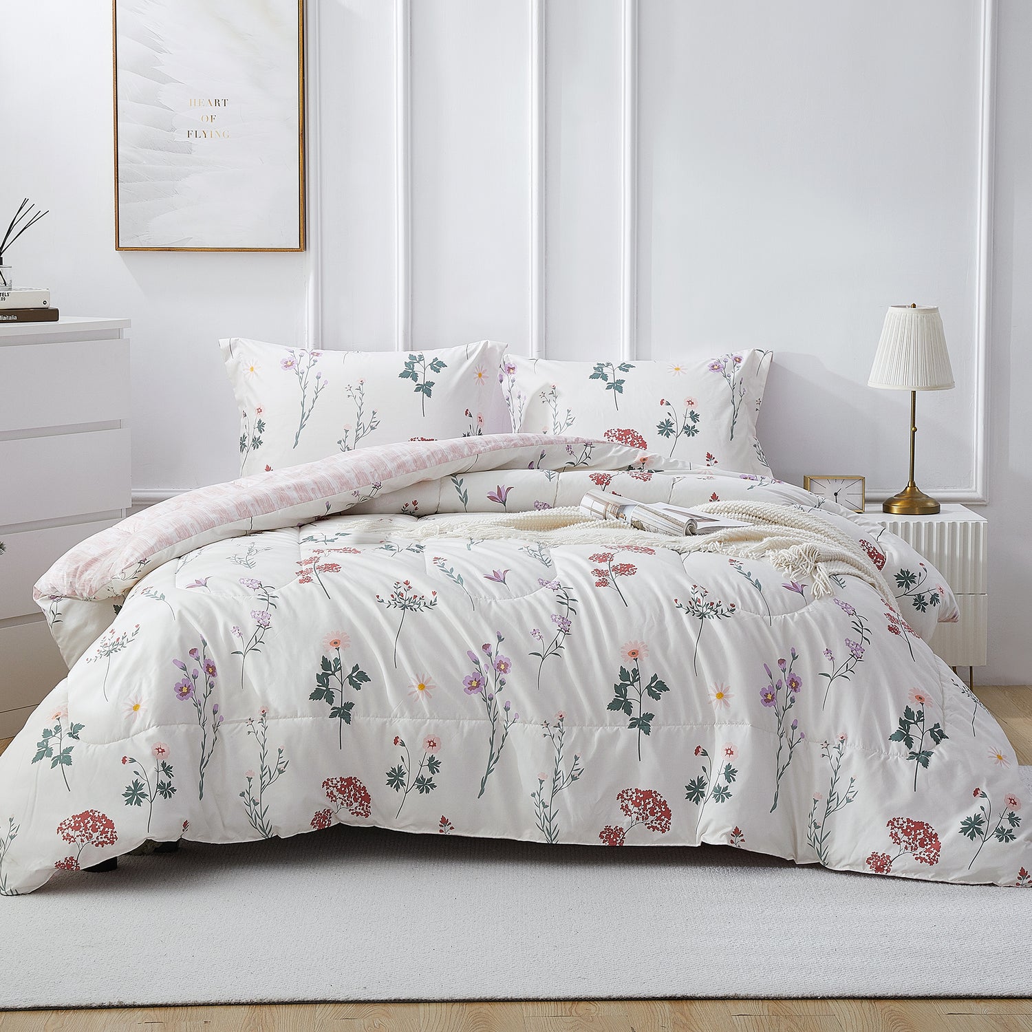 White Flower 3 Pieces Comforter Sets with Pillow Shams