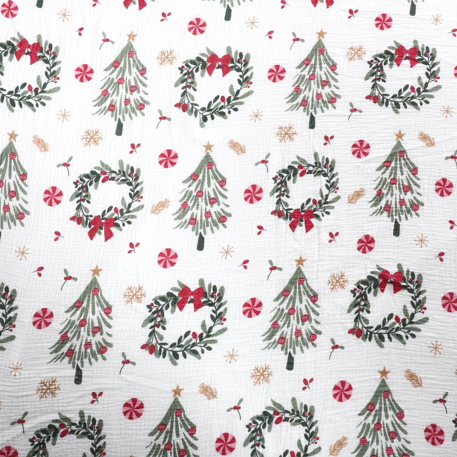 Soft Printed Gauze Throw Blanket Reverse to Plush Comfortable Home Décor Accessory