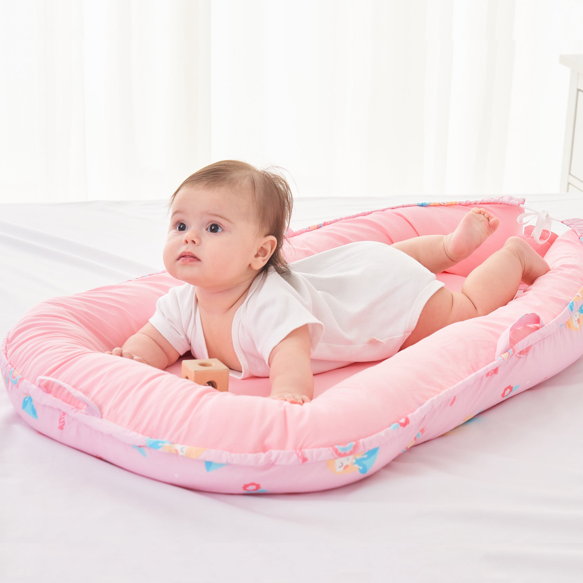 Princess Baby Lounger - Baby Nest Co Sleeper for Baby Bed, Soft & Breathable Portable Cotton Newborn Lounger Nest for Crib Bassinet