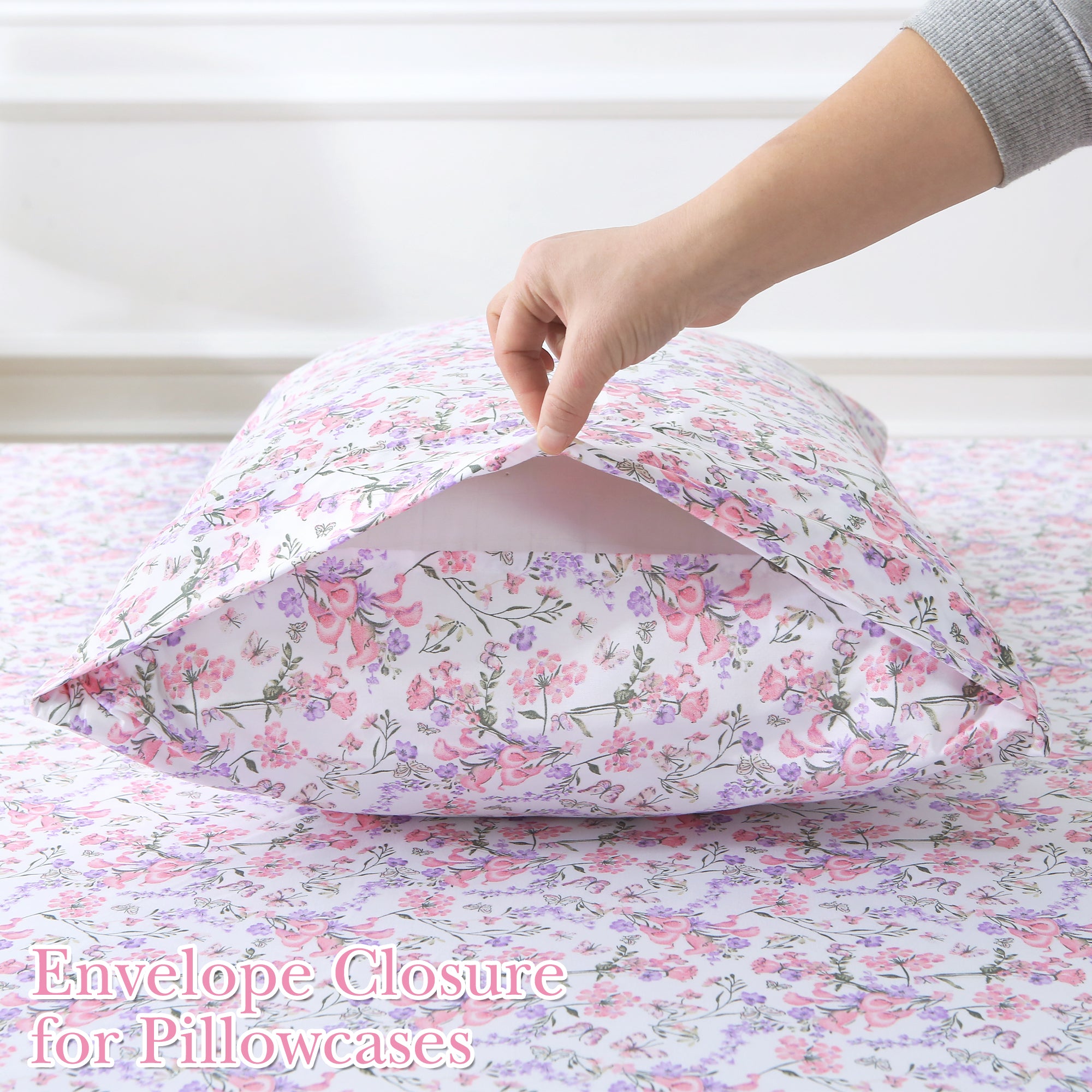 Pink Purple Ditsy Bed Sheets Set