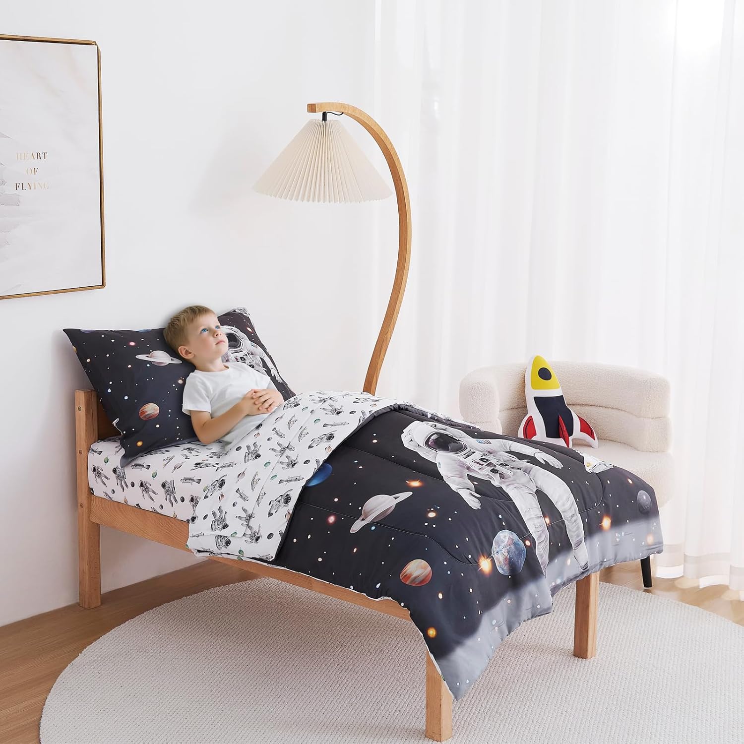 Astronaut Printed Toddler Comforter Set– 4 Piece