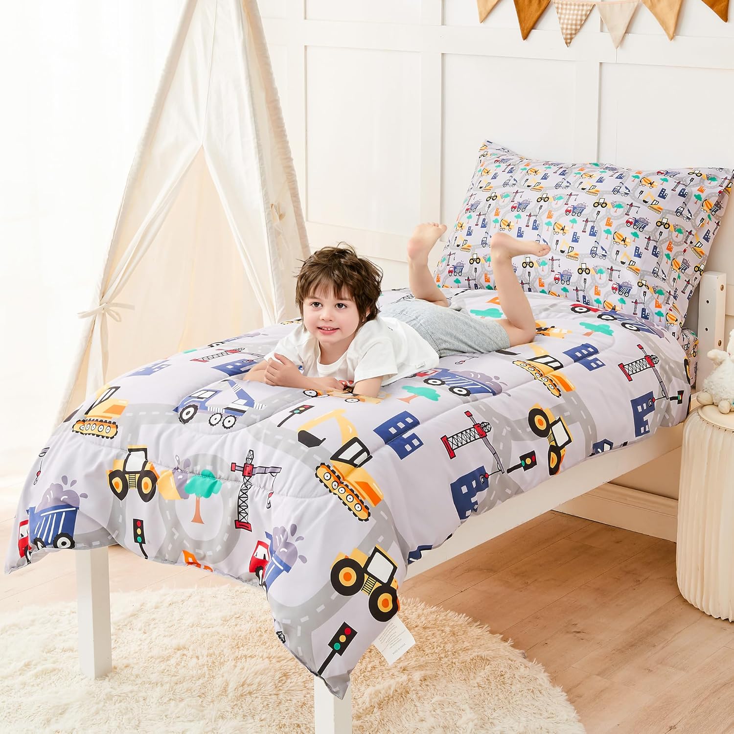 Busy Construction Toddler Comforter Set– 4 Piece