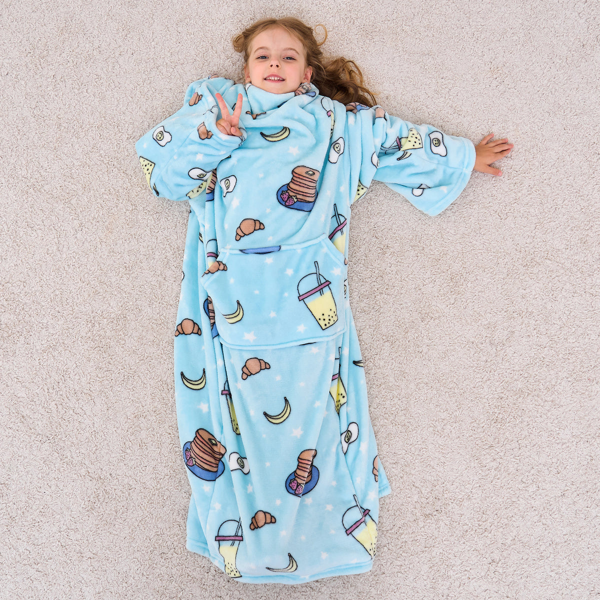 Snacks Wearable Fleece Blanket with Sleeves & Foot Pocket for Kids