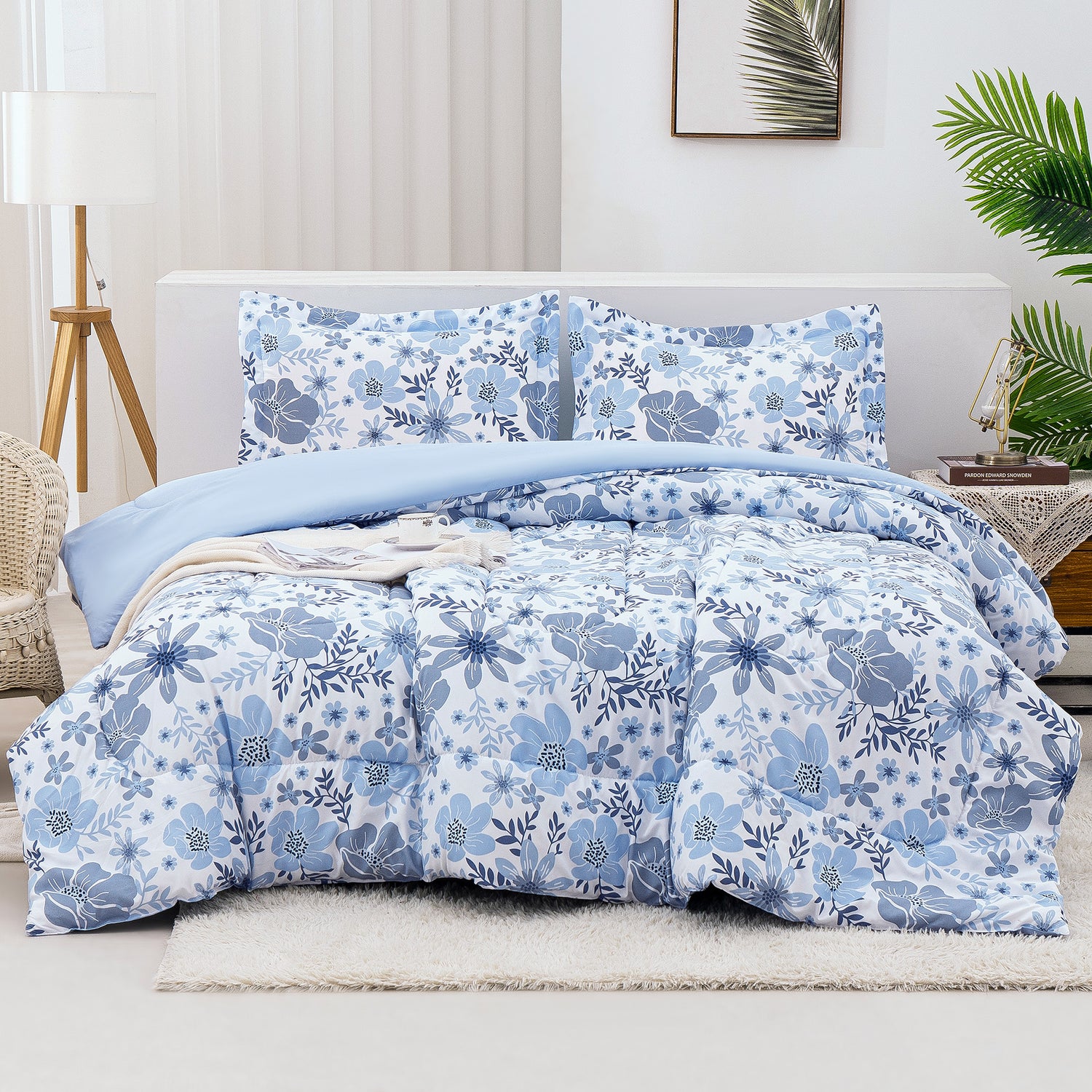 Blue Flower3 Pieces Comforter Sets with Pillow Shams