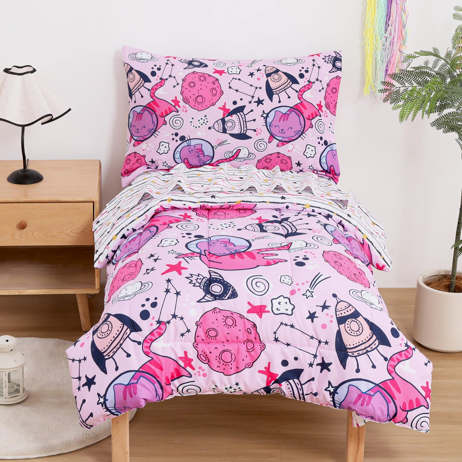 Space Cat Toddler Comforter Set– 4 Piece
