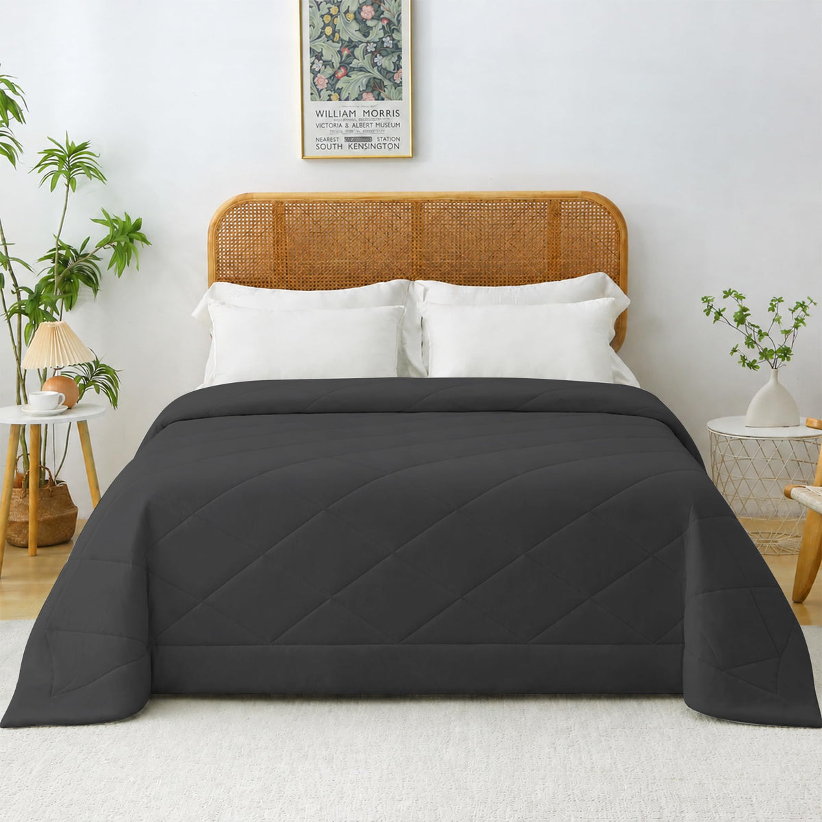 Cooling Summer Comforter for Hot Sleepers, Lightweight & Breathable