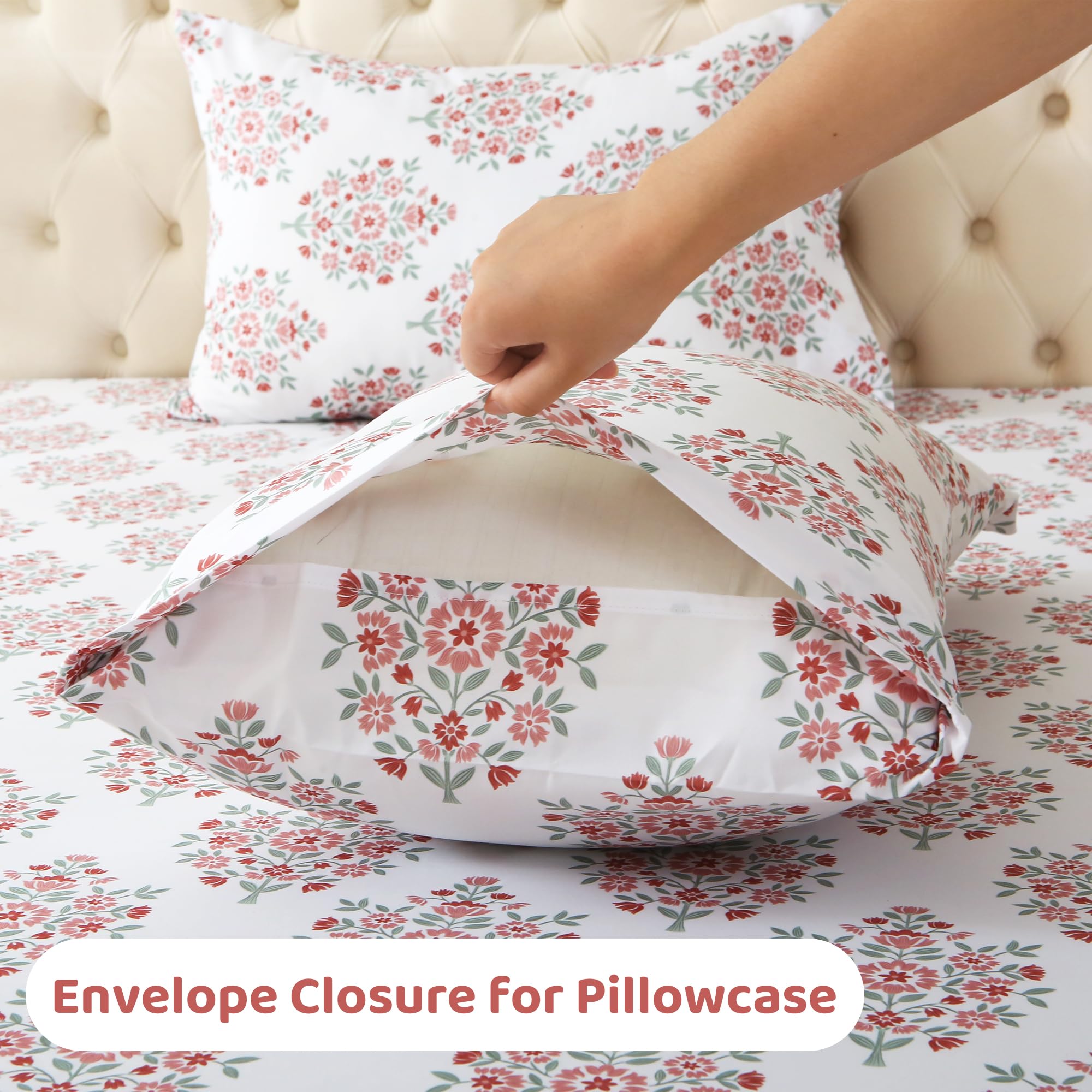 4 Piece Clusters of Red Flowers Green Leaves Patterned Bed Sheets Set