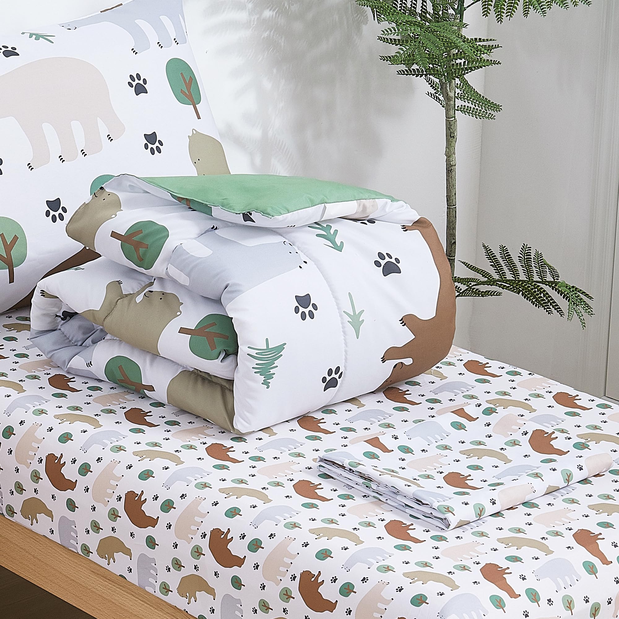 Forest Bear Comforter Set– 4 Piece