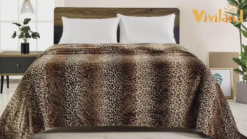 Load video: Flannel Fleece Throw , Lightweight Blanket for Couch, Super Soft Cozy Warm, Leopard Print